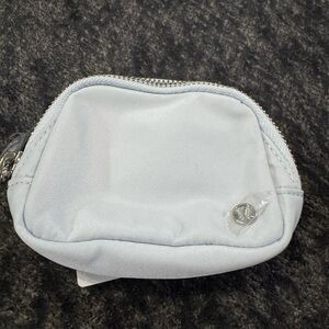 NWT Everywhere, belt bag nano
Light Blue